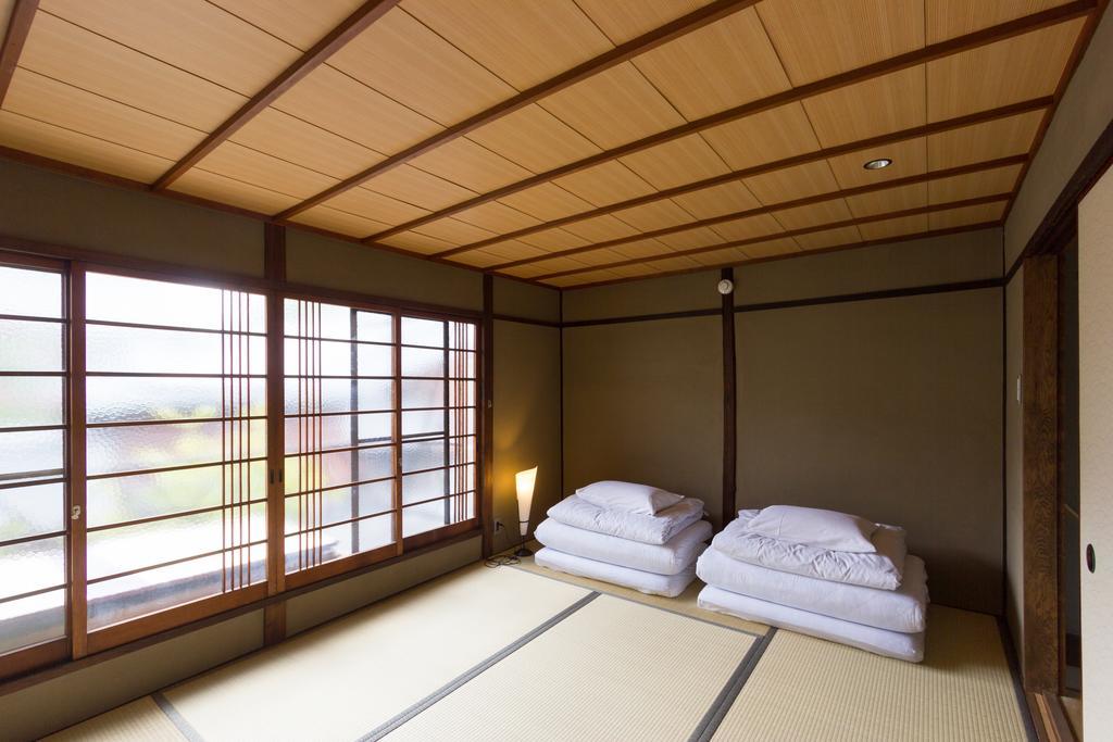 Tsukikusa An Machiya House Кіото Номер фото